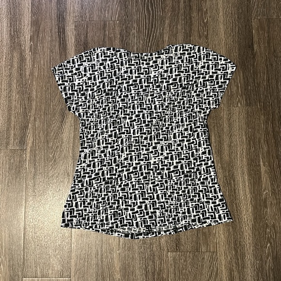 Blouse - Picture 2 of 2